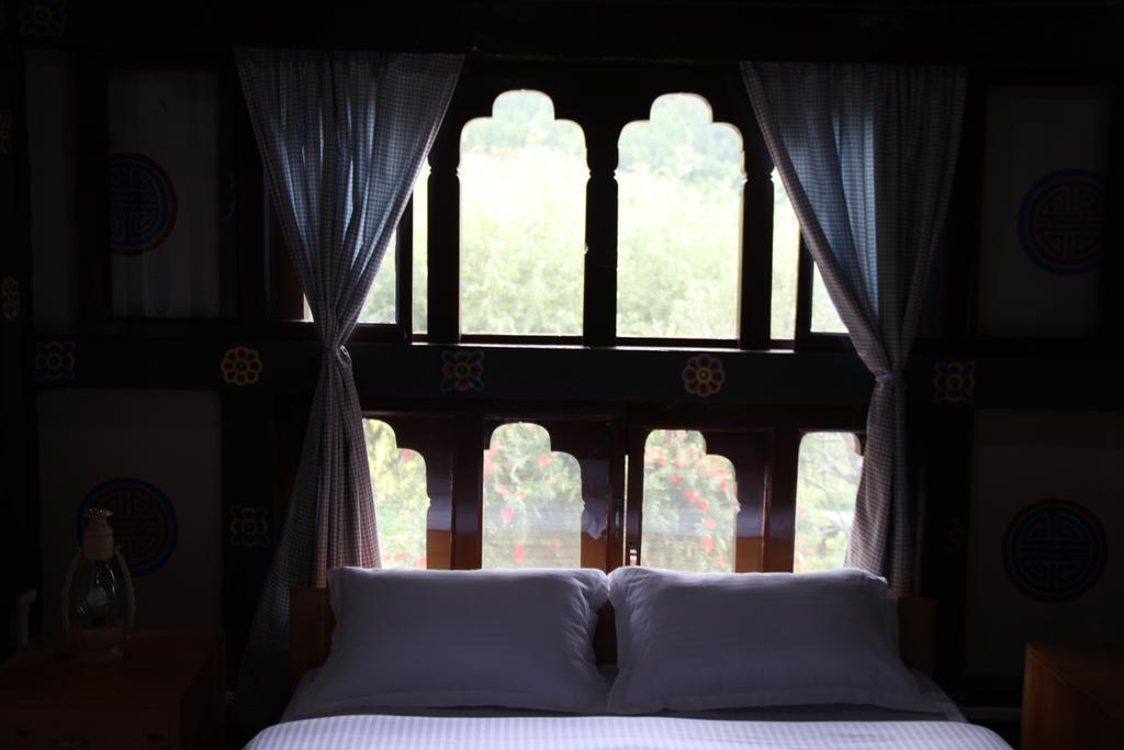 Ama'S Village Lodge Paro Exterior foto