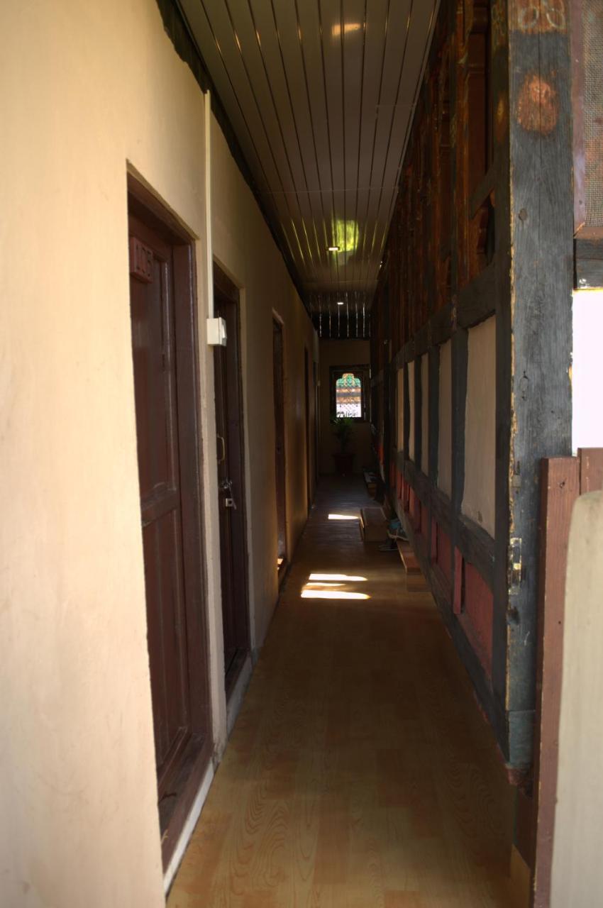Ama'S Village Lodge Paro Exterior foto